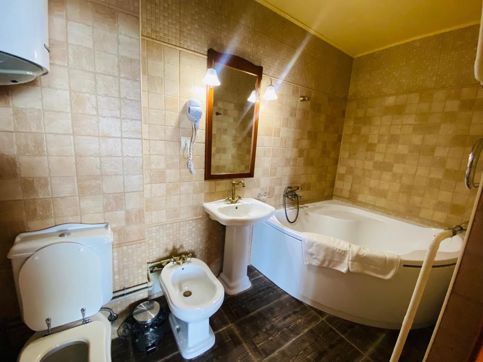Intourist-zakarpattia 3*